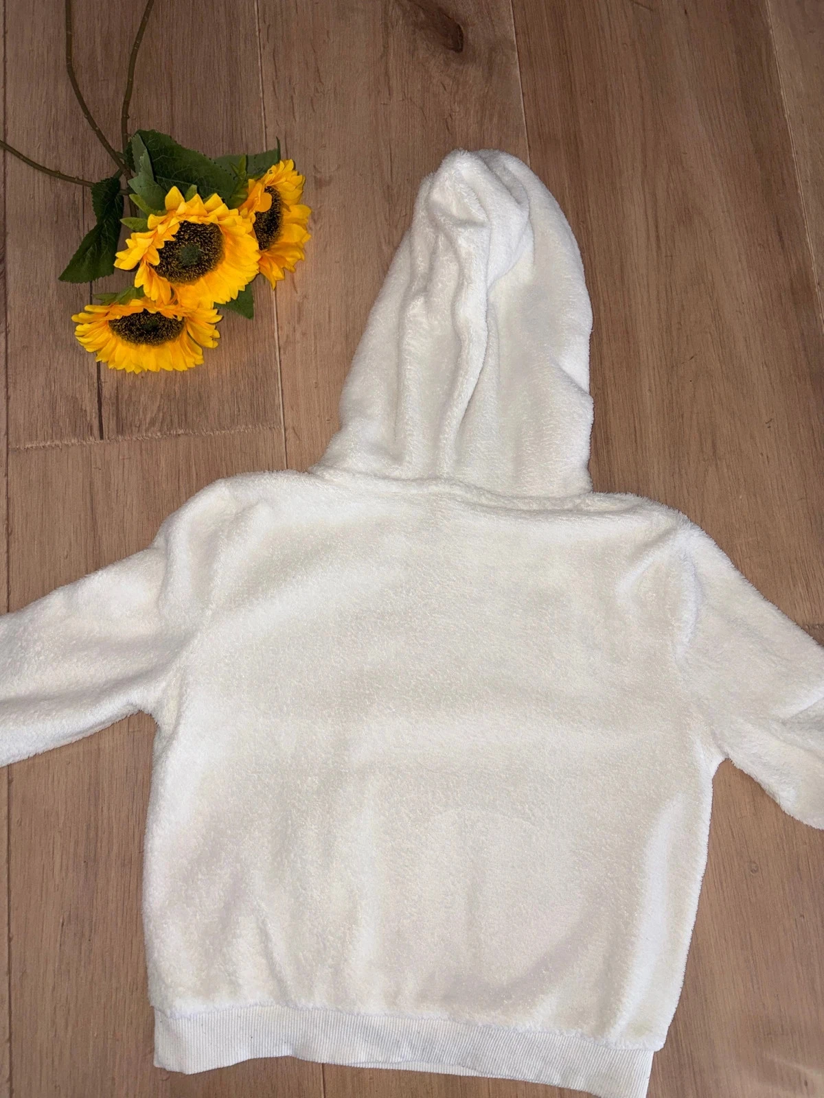 White / cream FPC hoodie / sweatshirt size 10 years – photo 2